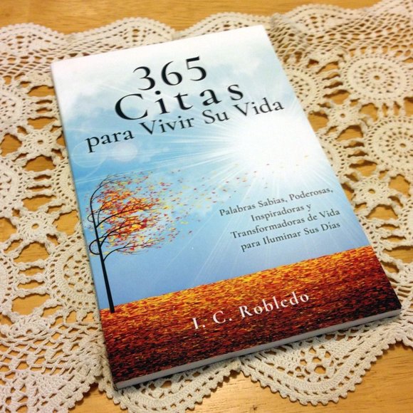 3 for $10 book sale! Espanol - 365 Citas para Vivir Su Vida - Picture 1 of 6